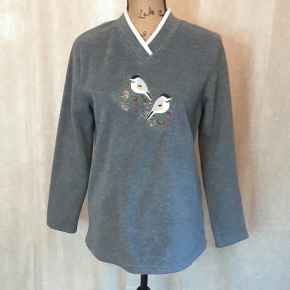 Gray Chickadee Long Sleeve V-neck Fleece Sz S - Picture 1 of 12